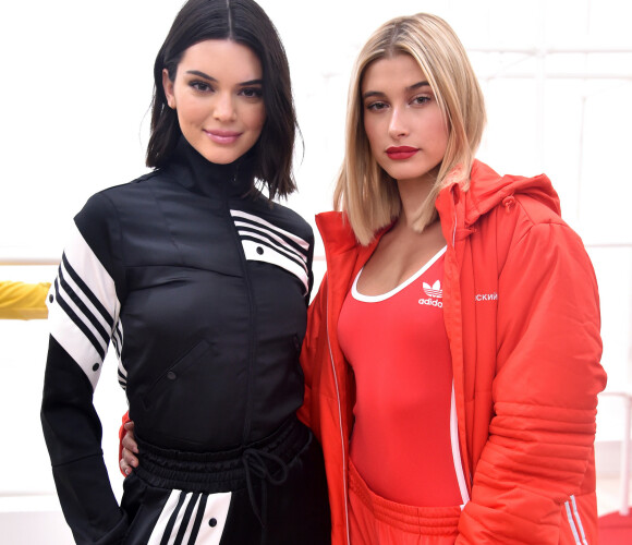 VENNINNER: Kendall og Hailey har kjent hverandre i en årrekke. Her er de sammen under New York Fashion Week i februar 2018. Foto: NTB scanpix VENNINNER: Kendall og Hailey har kjent hverandre i en årrekke. Her er de sammen under New York Fashion Week i februar 2018. Foto: NTB scanpix